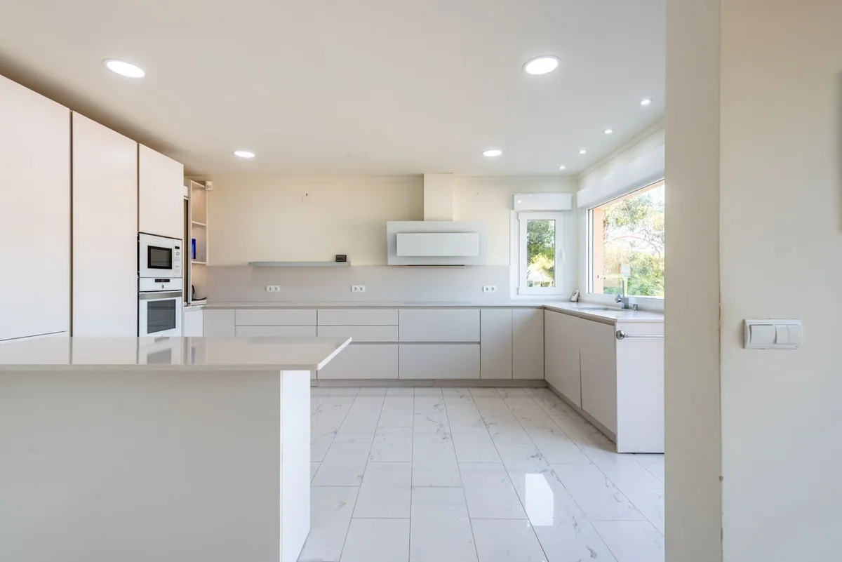 8753535f-2a3c-48ca-a9fc-135faa89f910