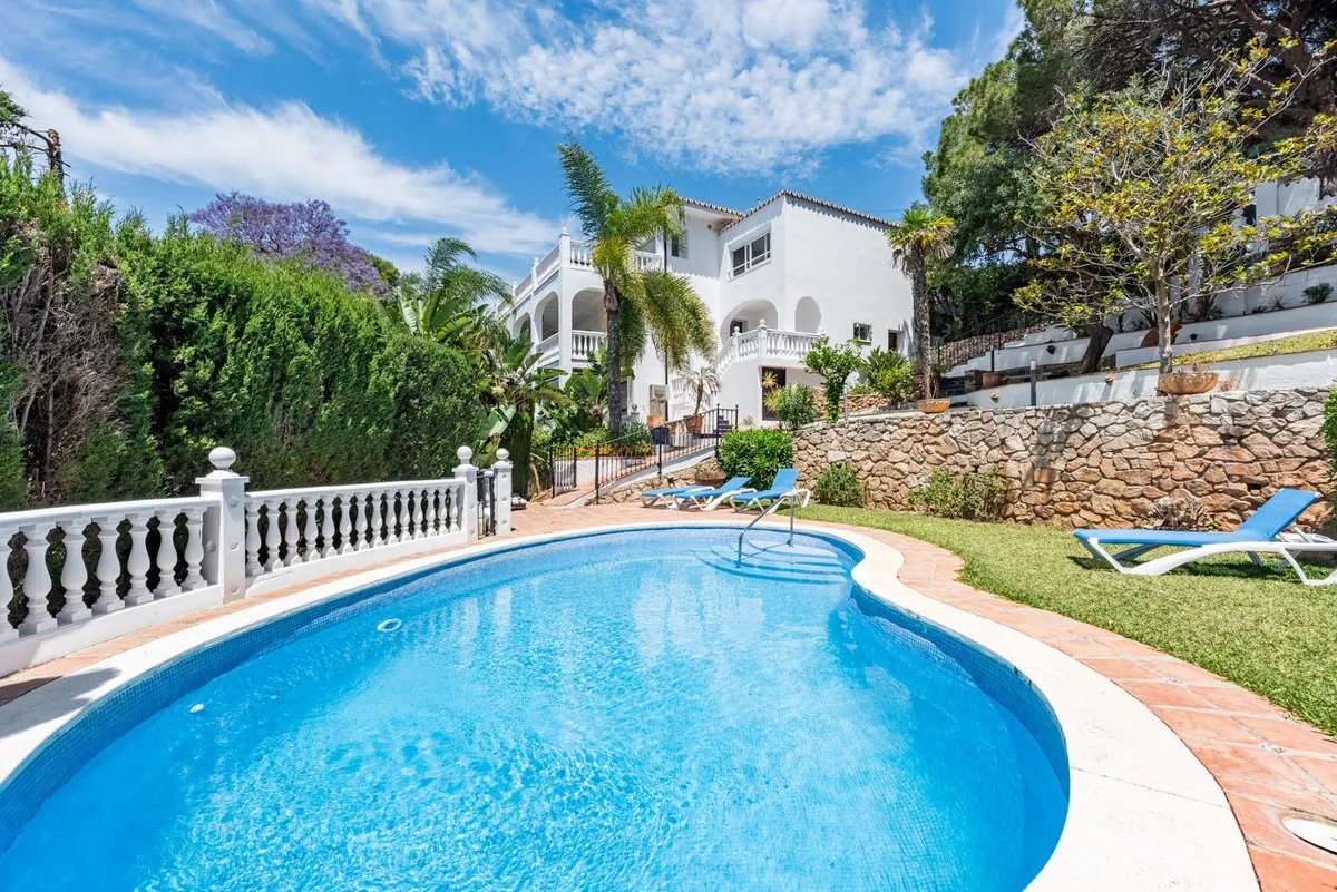 9b52bede-2fc7-4208-a7b6-2e48e854905d