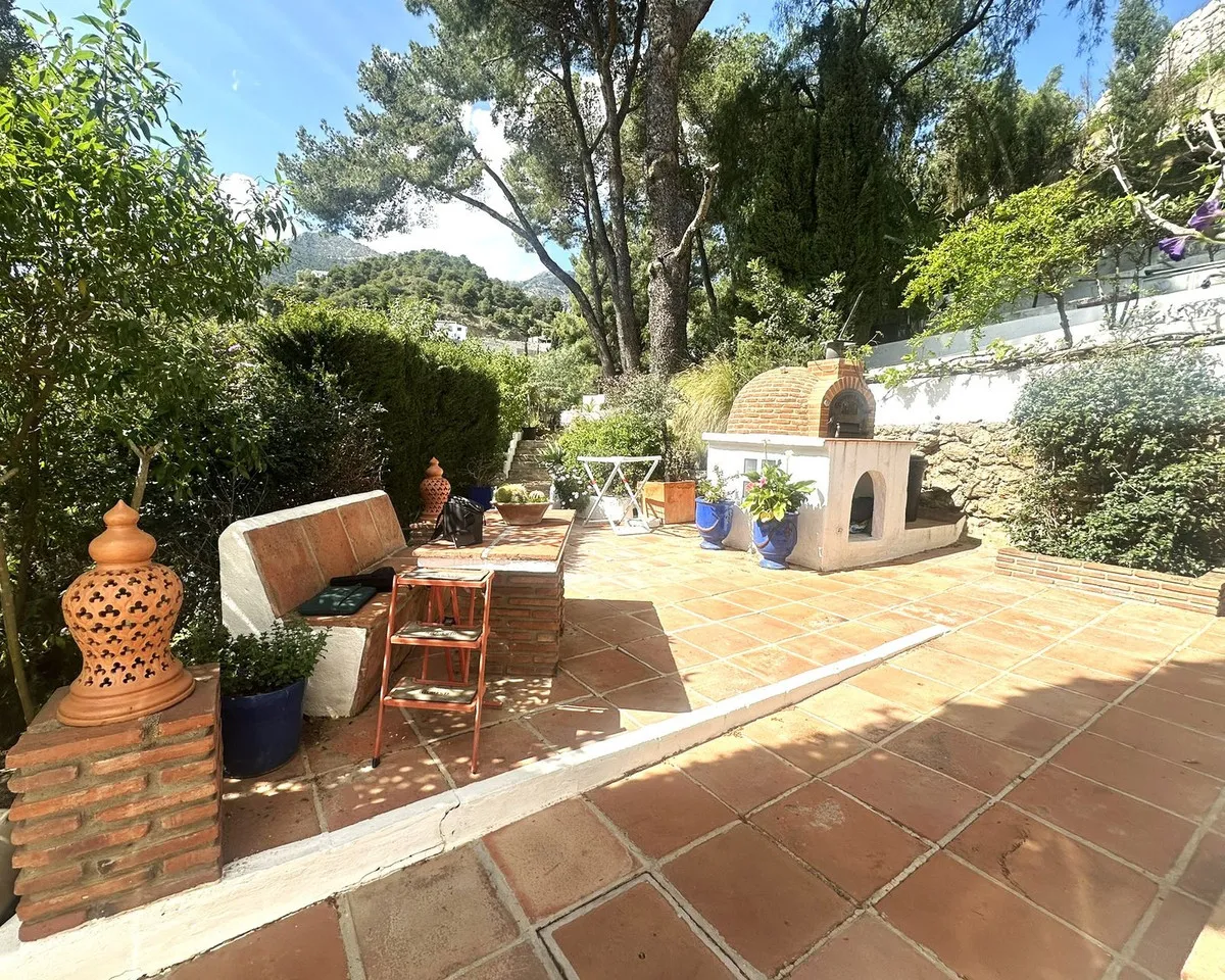 36bd280c-a531-42b1-b924-4bed98549855