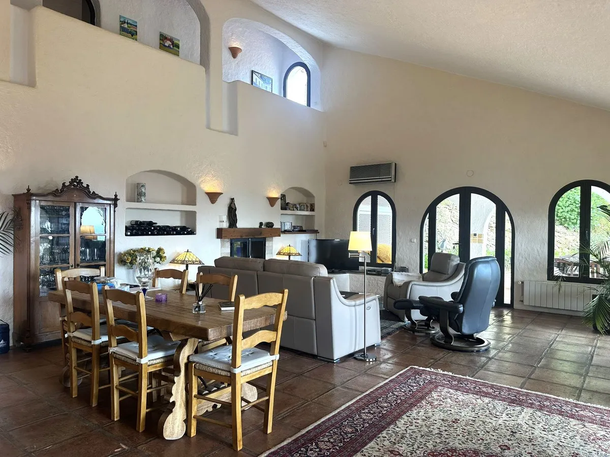 a572b56f-9876-4a1a-a511-5394303b4f73