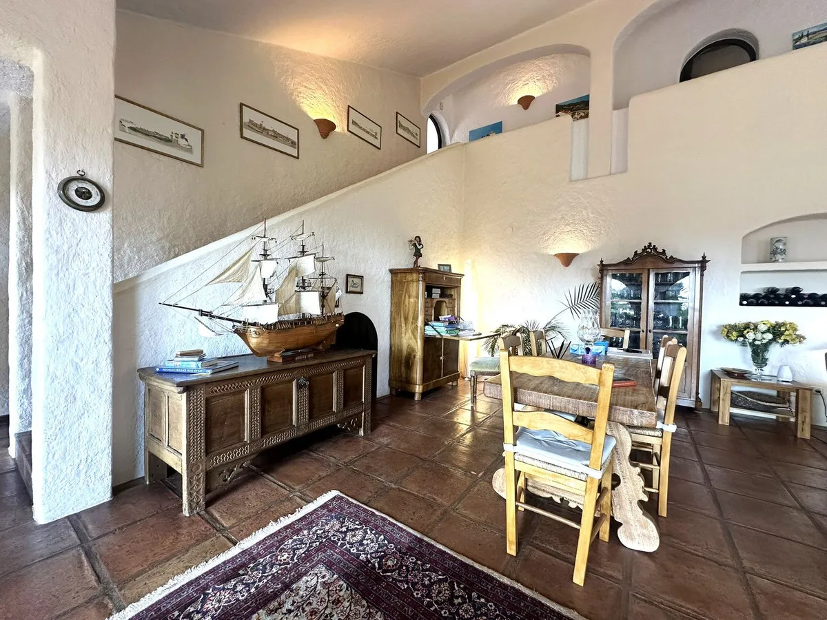 ada7e21f-21f2-4fd7-8901-27ca69e4bba6