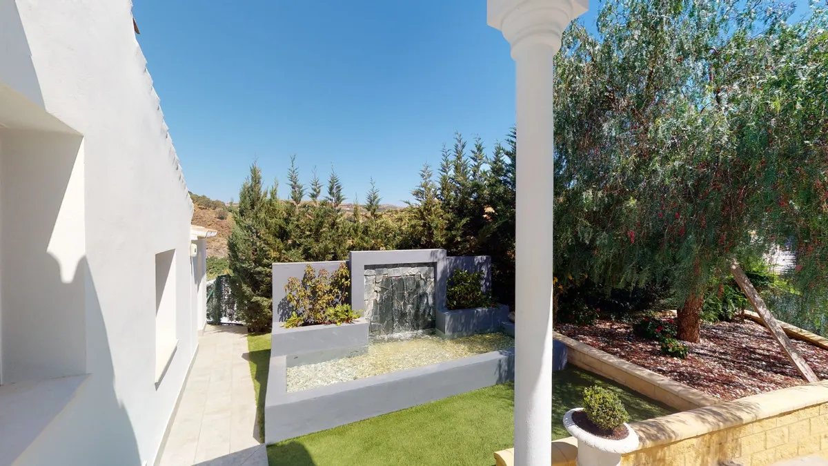 29e891e6-6d0f-4a05-9d14-2db605737a19