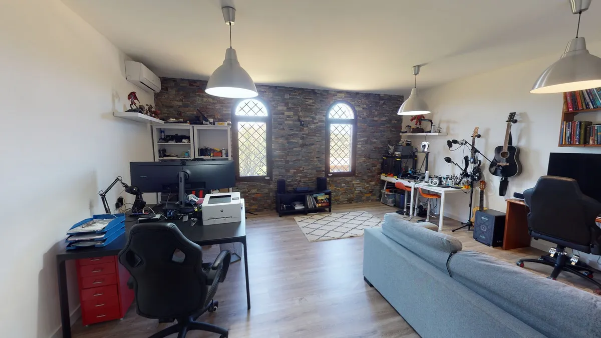 3a4cd33f-9c88-4537-989b-204886230ae9