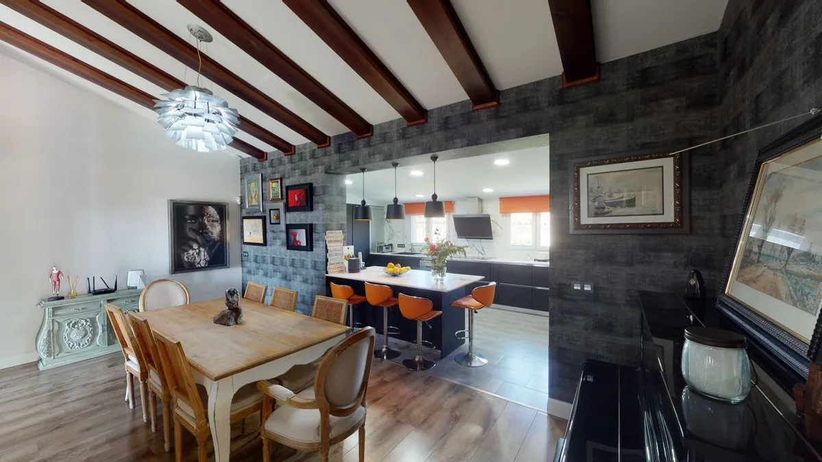 8ce32eb3-726e-44c1-bfb1-ed8710c7ab2b