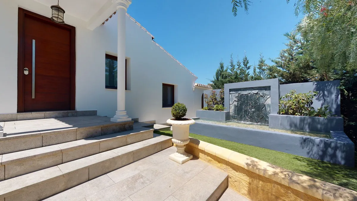 da9de2aa-da2b-4188-ae42-7350b3a80f63