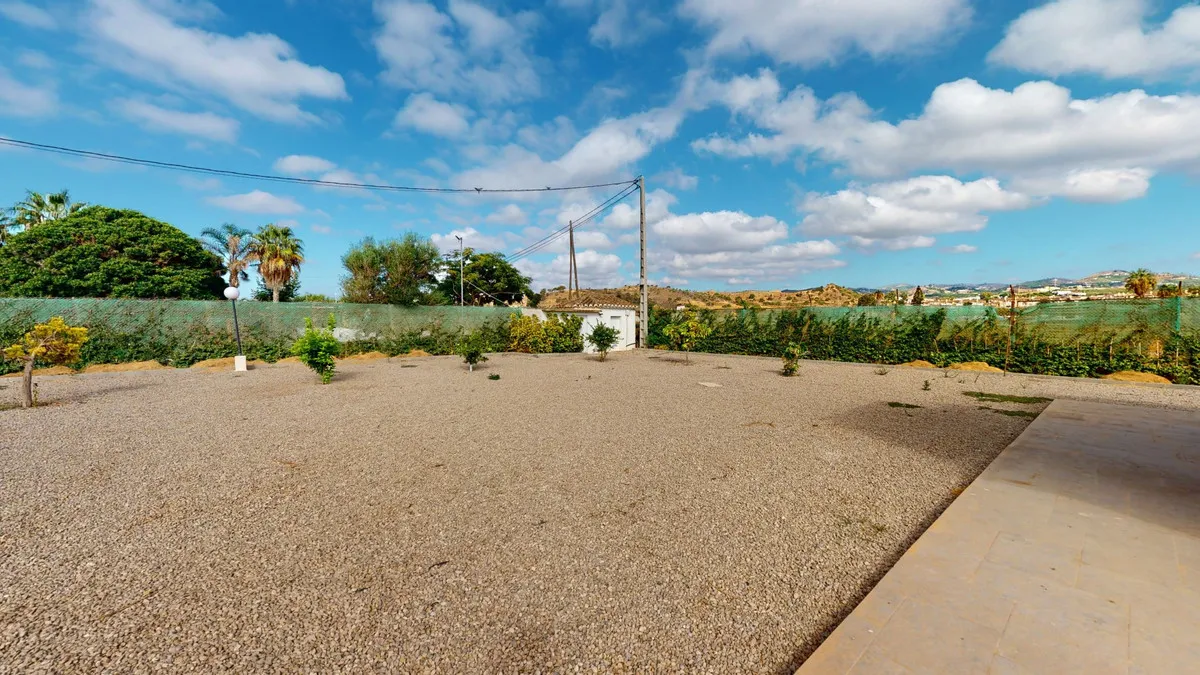 6e6d2903-226f-4336-aab3-3372cbb21649