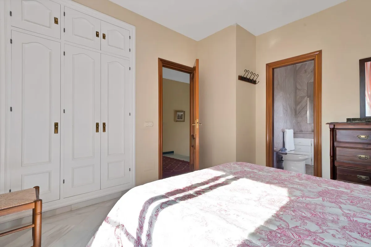 1a4d12d7-dcc8-4cf2-83e1-ed47ef50c94d