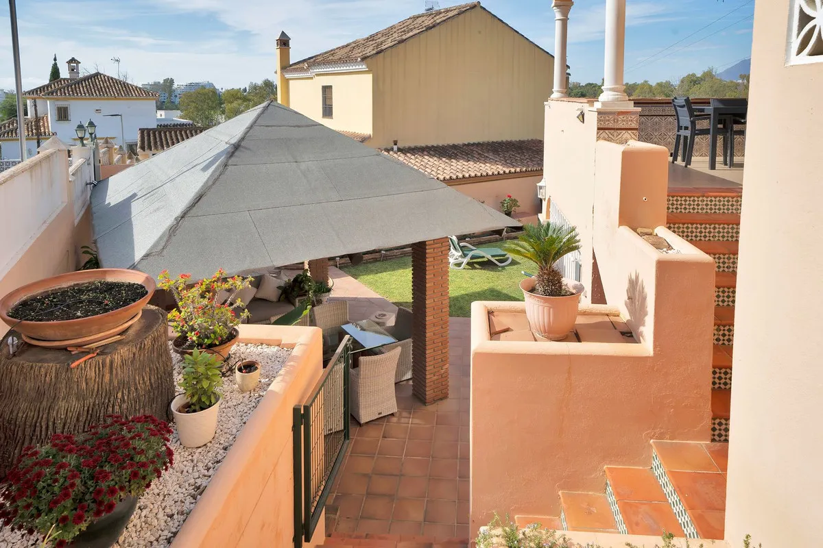 1c4ad73c-63dc-4a48-bbbd-80e5ecc922f2