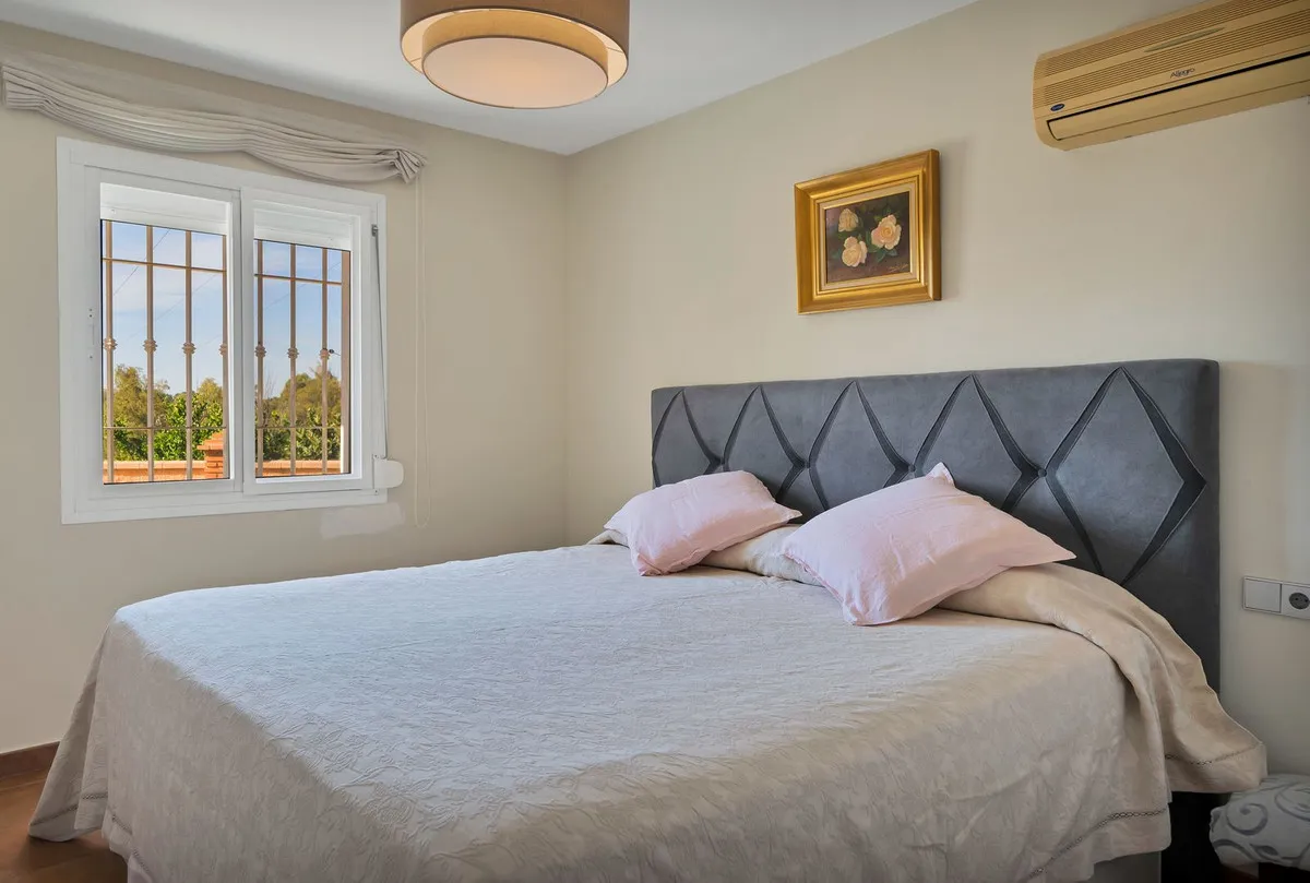 5a74dcf0-29d8-4911-b4ca-9828ba7f369c