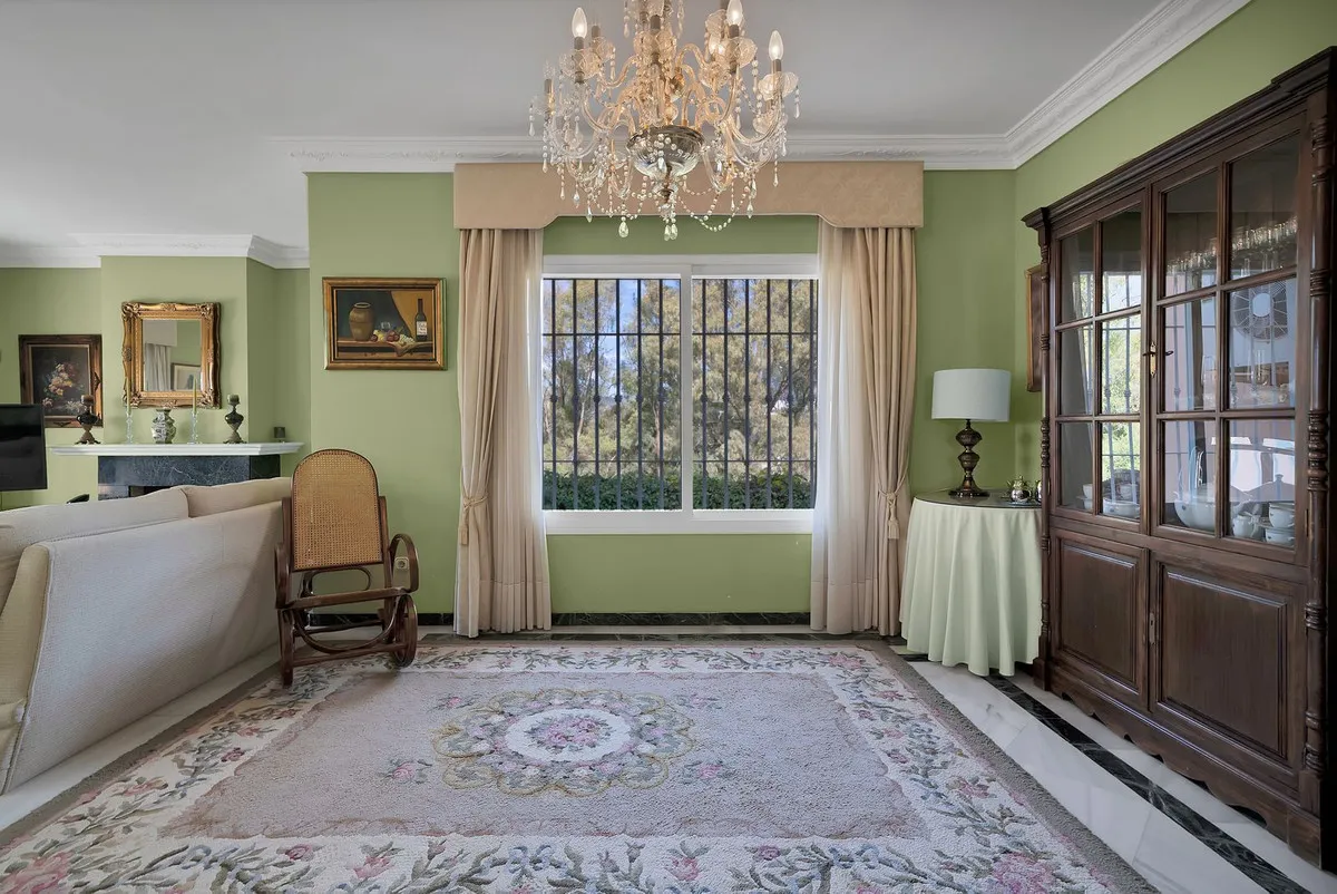 f32d76fa-b7ab-4736-a053-4109e16b4ff6