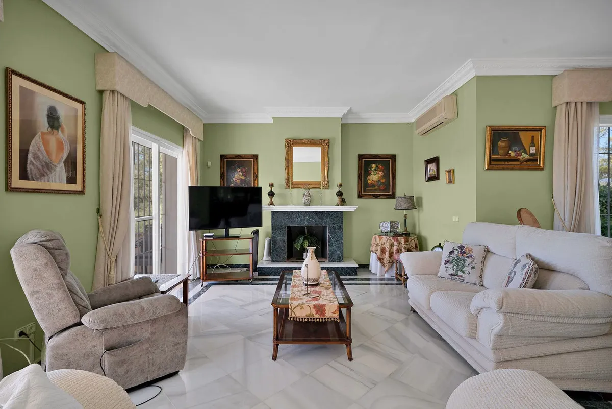 fc8735ce-7fd2-413d-a564-f92cf044eb86