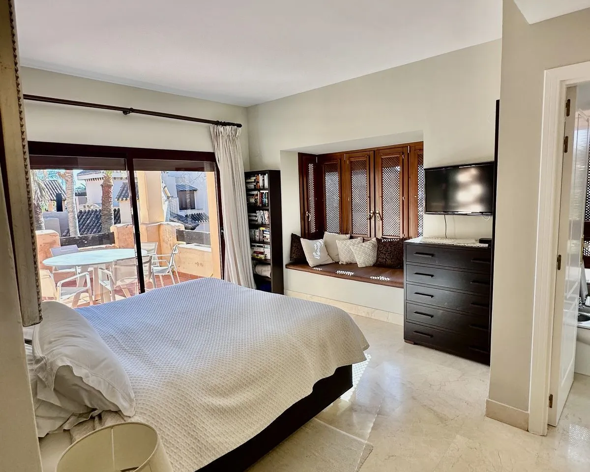 0ddf60ce-d976-438e-8cf8-091197b9bae9