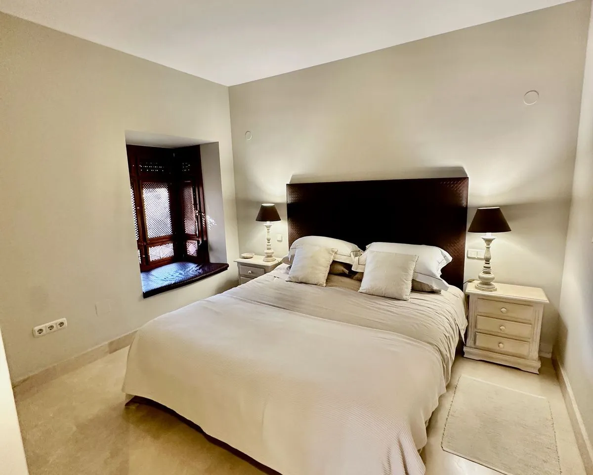 9f7cf4fe-459d-4d7e-9c37-813c5b89c9fb