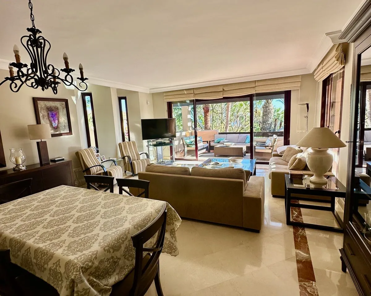 e10b9655-f9b3-4ef9-801d-3723ff4ca225