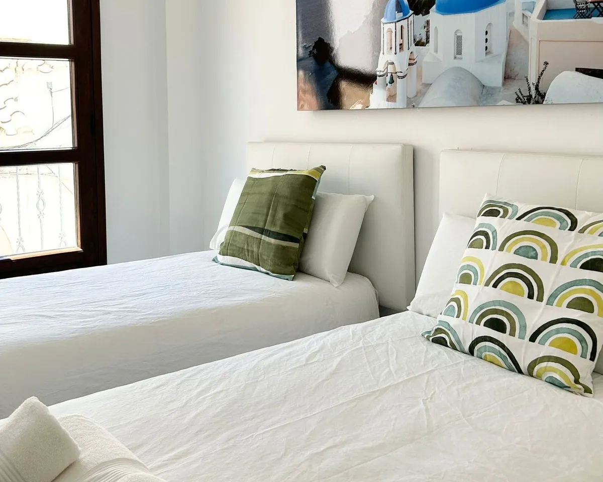 26081ea6-c3e5-41ec-9b57-d839f210c513