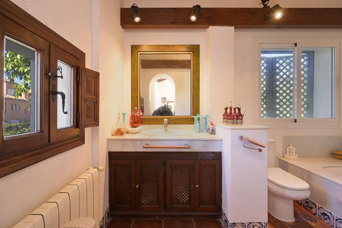 048593a3-aed3-458d-9298-4fa35cc65b4b