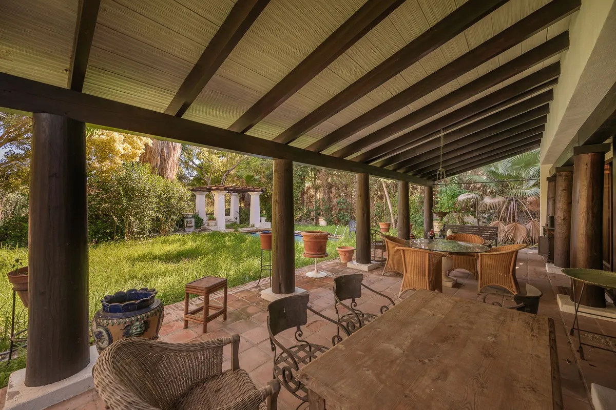 1ab446c2-a3ee-4dca-9201-5b388d6504f7