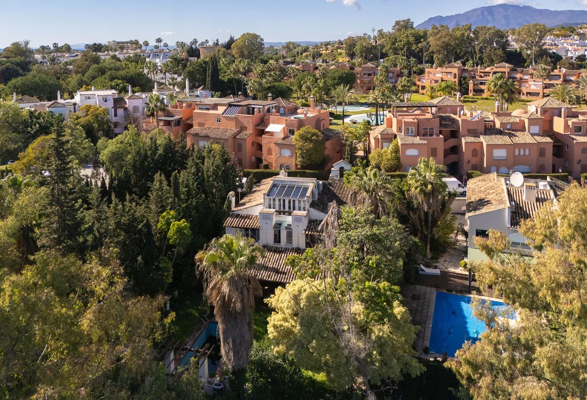 5b4984b1-2bb8-45a1-a464-a2f9ff179d1d