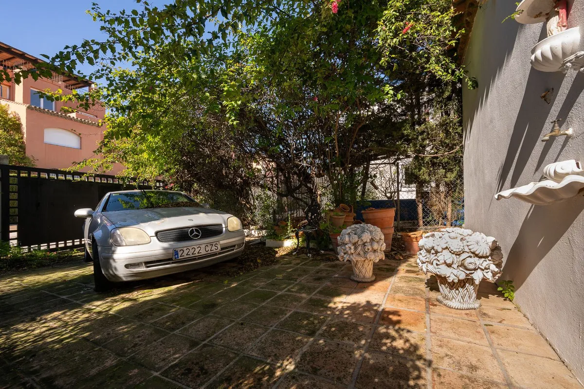 6ad48291-c004-4525-aea8-166a3e32789d