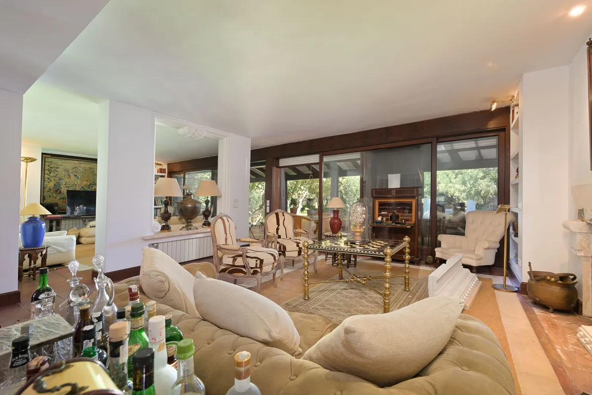 b6e83452-c4b1-4655-bf3a-01b3f0a88eba