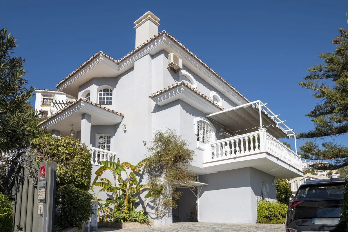 32fa74d6-5624-4d2c-ae3c-59126bde686d