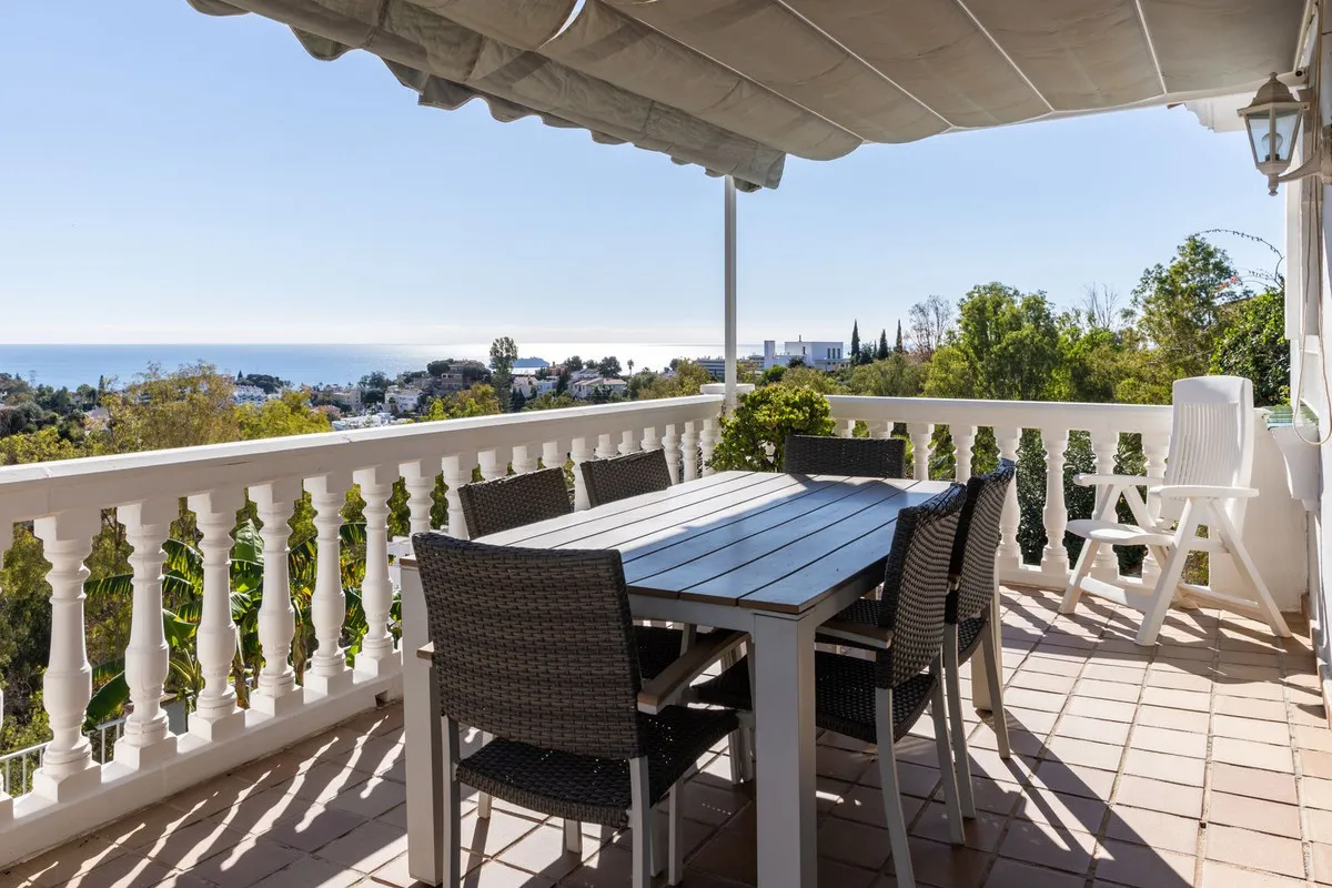 b192b411-001e-41fa-b313-b47c6d96b916