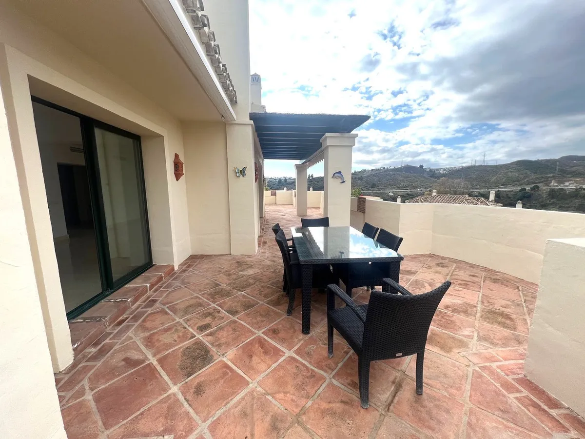 6e91a127-48c4-4b09-b693-6f109c08c2b4