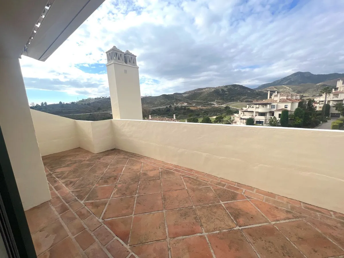 9f883b5d-f746-4658-bff8-586b3fbdac66