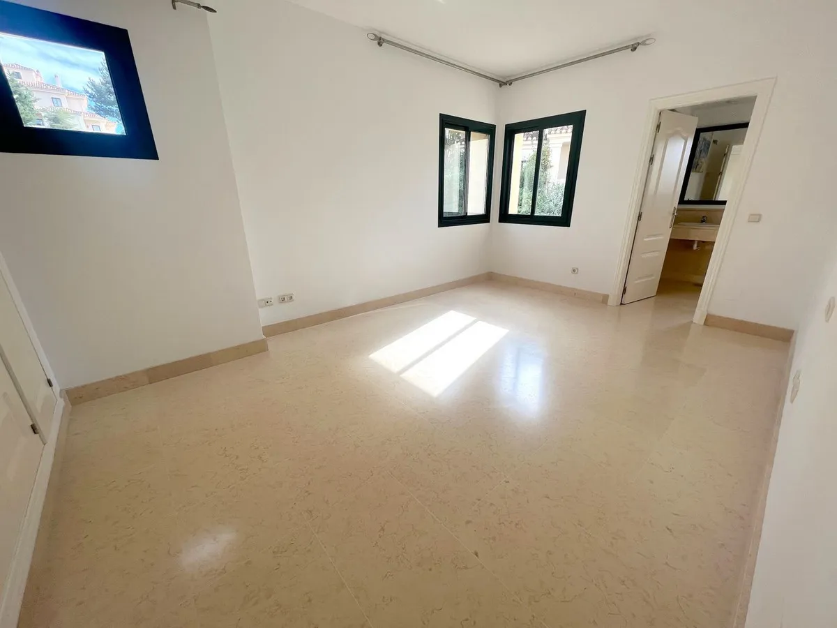 f5defa17-19ce-4118-adcb-5801fd0cea63