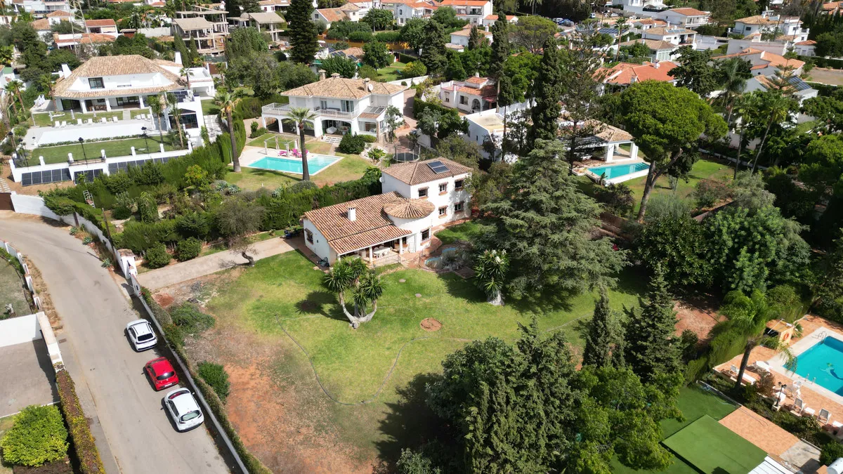 32d8a1e0-ef62-4eb3-a78c-a4684153d129