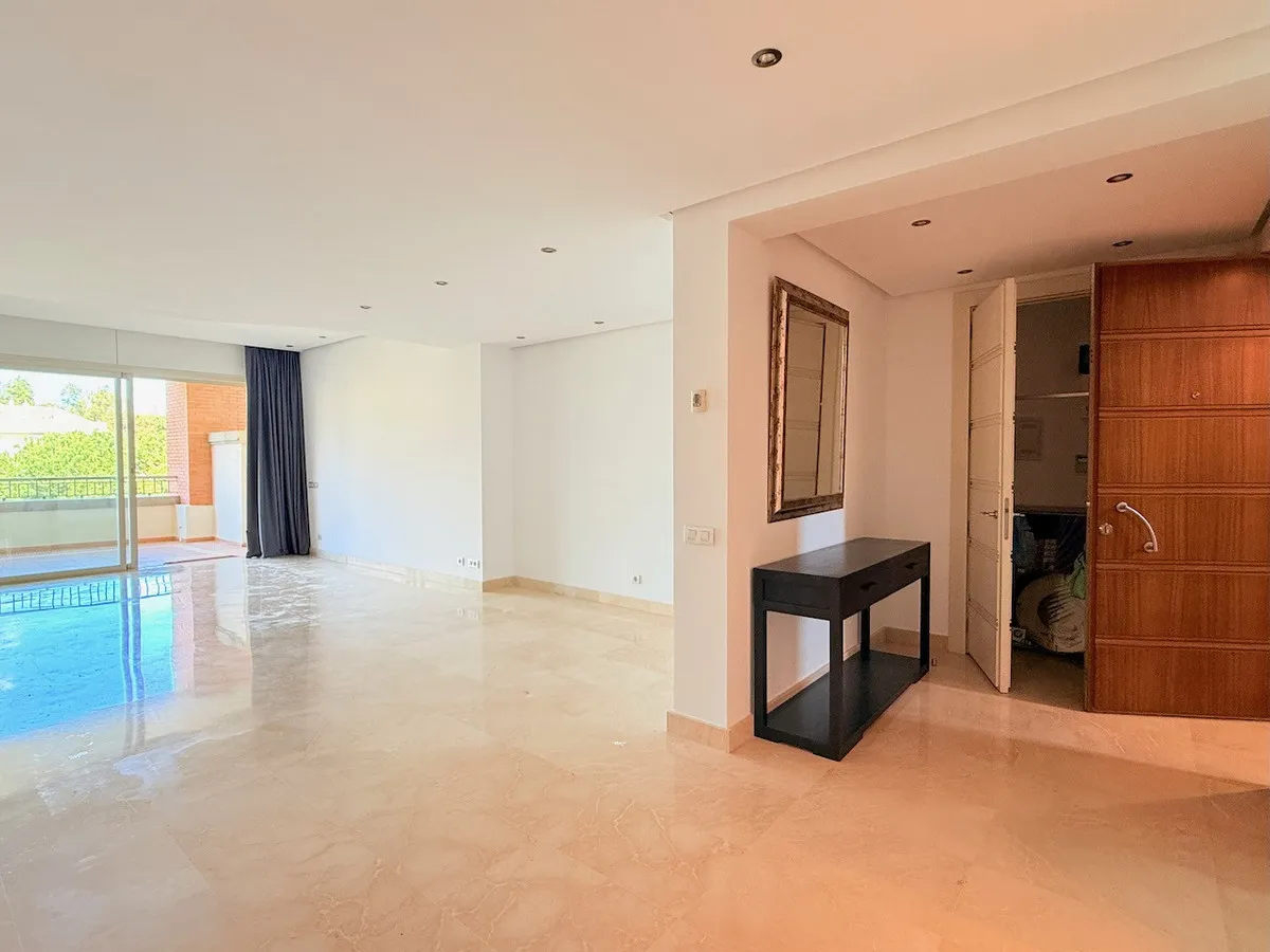 2fd4b5c3-3057-40ea-99d9-540ee9e713df