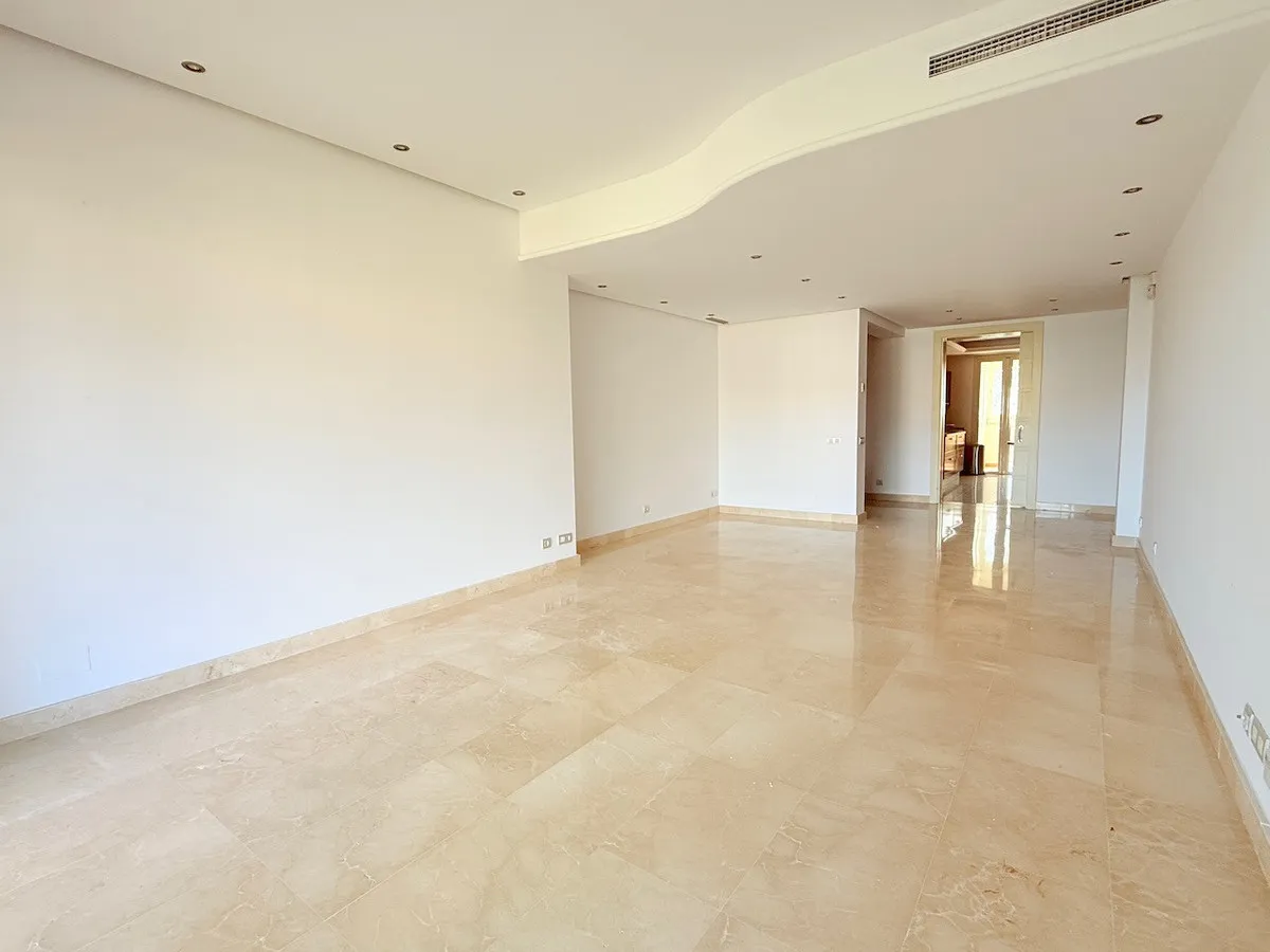 406c5a1e-43b1-4508-9dd8-282d757ae3be