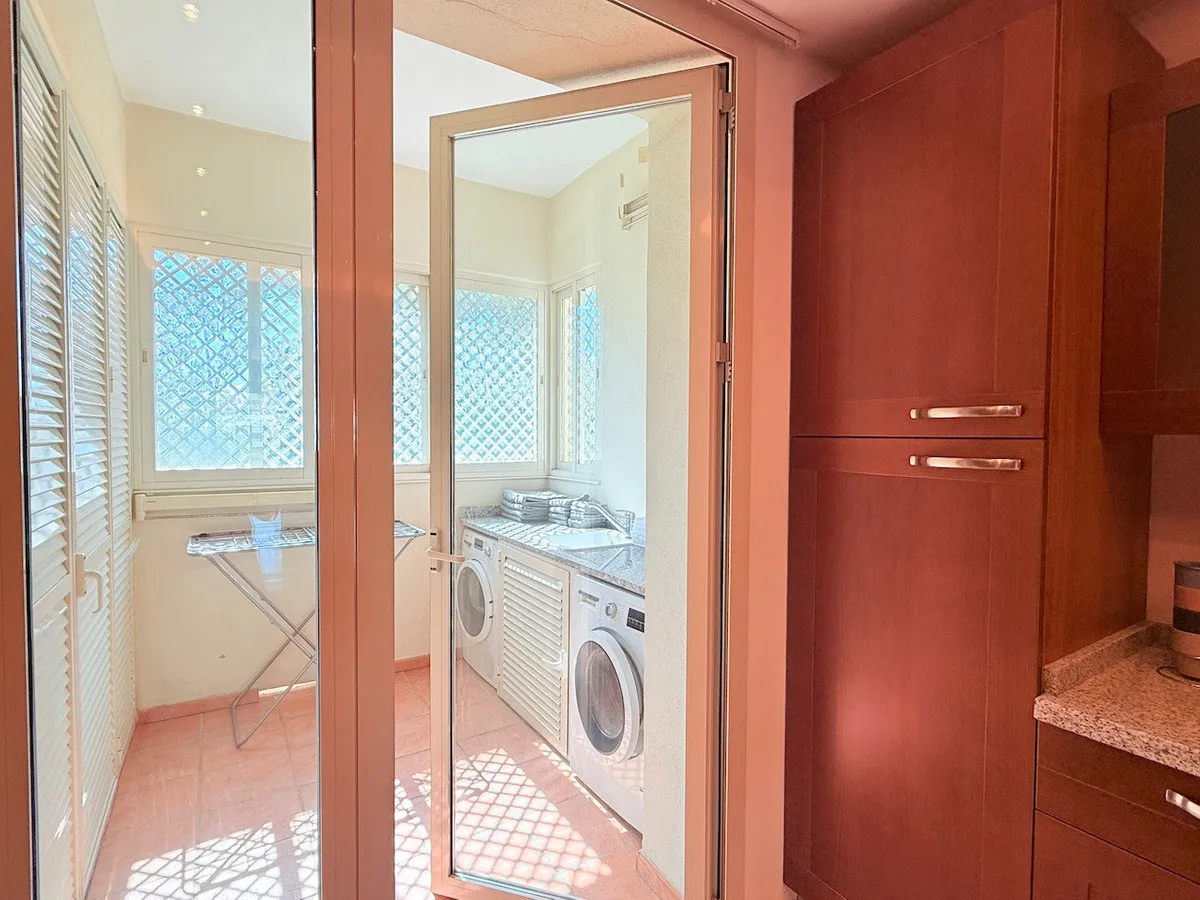 e0bc3aad-ae61-4deb-9dca-5baa6d89b41c