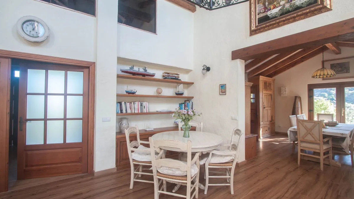 181b6601-6ef3-44eb-8d5f-1d88b39c70db