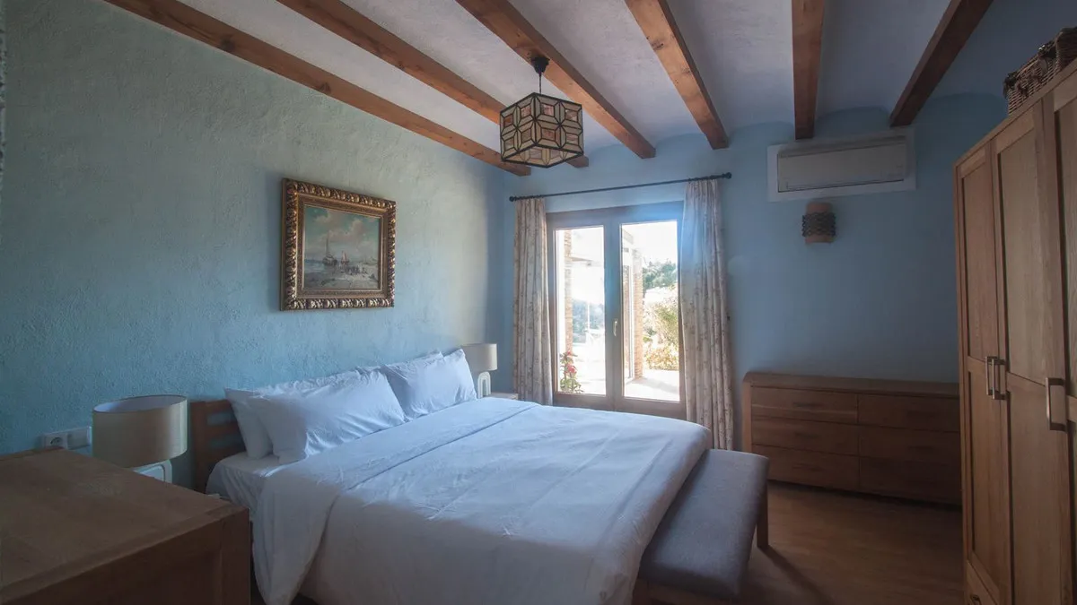 80e1d461-2f32-4269-b7c1-af9293f51b5e