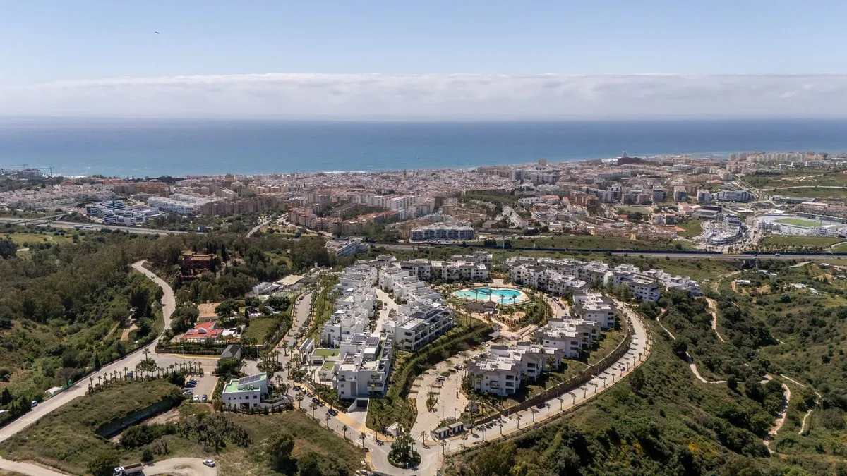 cabd2bdd-18de-4d94-8992-39f339793cee