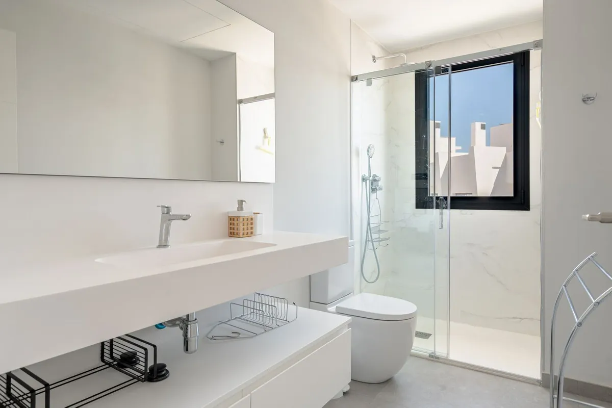 cdc05cf1-3494-4feb-bf38-0da5c077eeaa