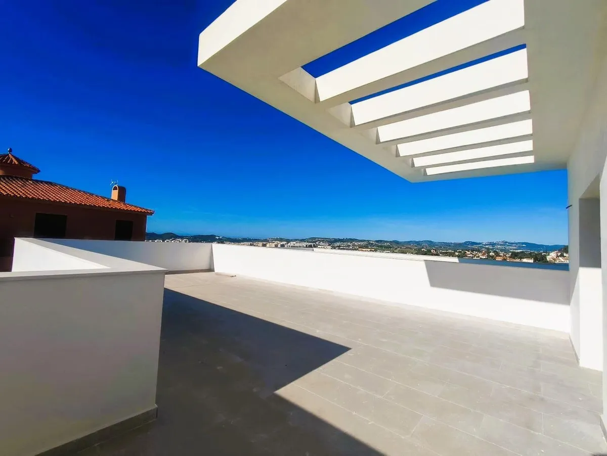 2fc9a8ca-161d-4d98-b1d7-c57a9b036f17