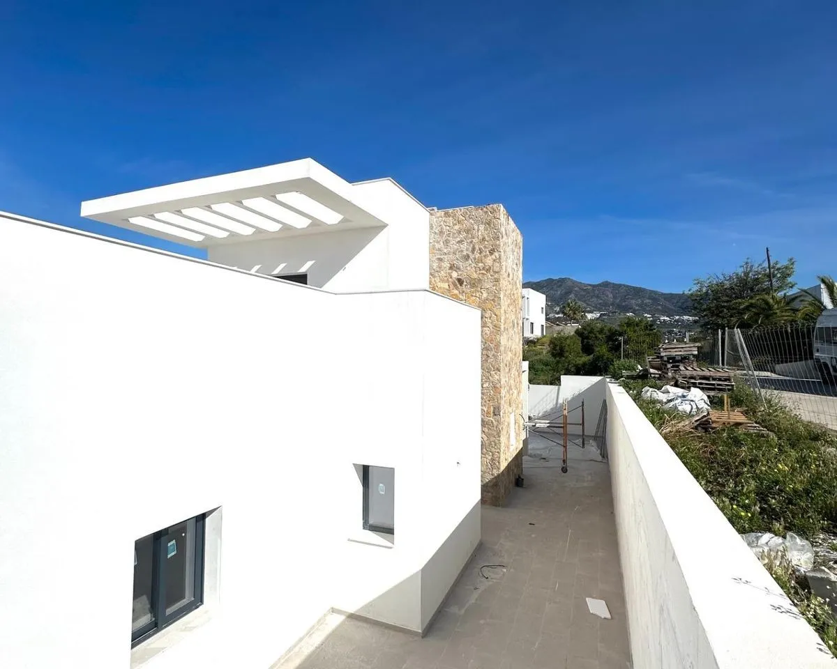 951d1fd7-c908-442d-b7c1-0123223b0b86