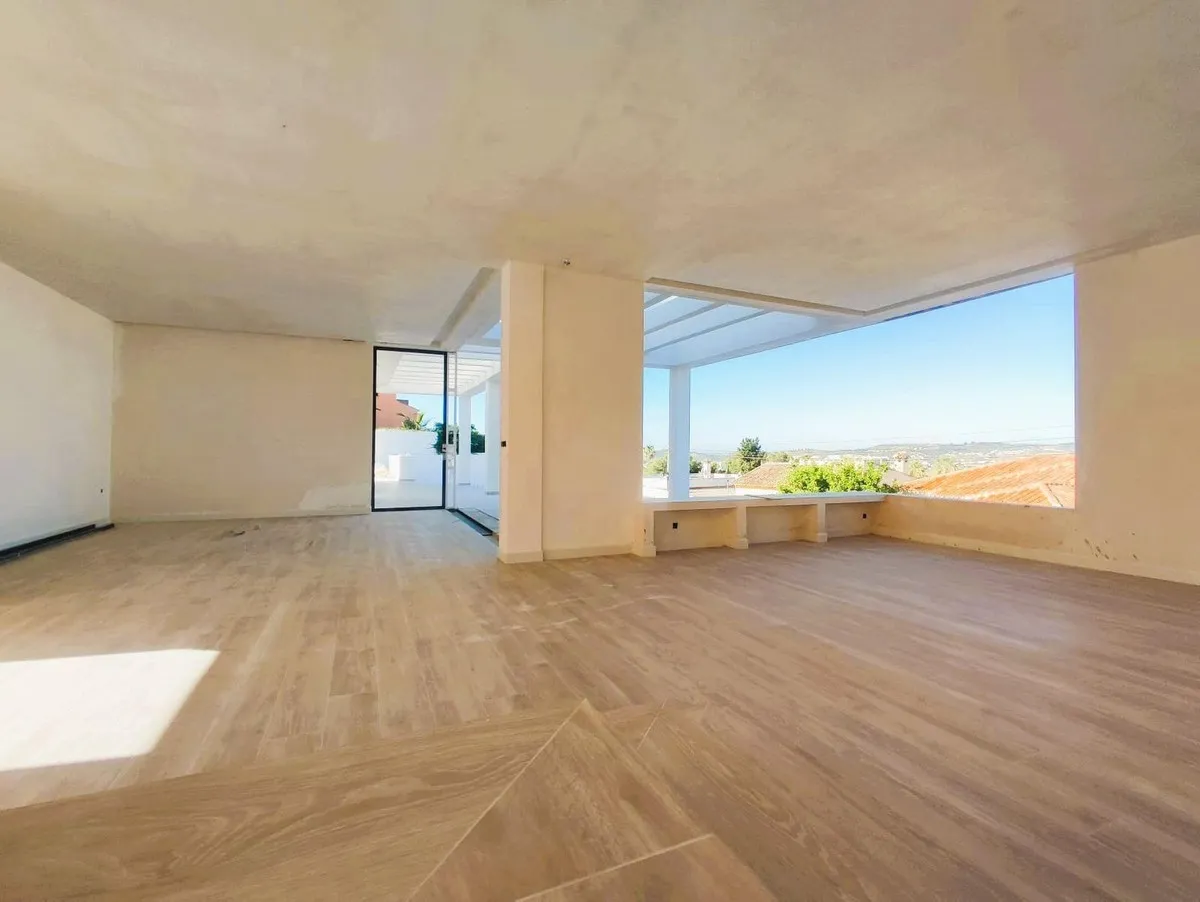 c336ec6f-0369-4cb3-8ce1-1c89770dd2e3