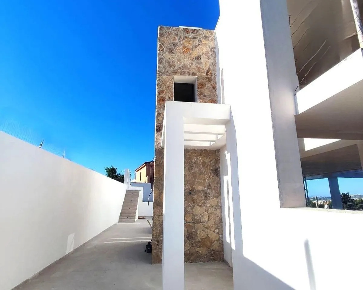 eae7faa4-9988-445e-9502-69d1da8a0481