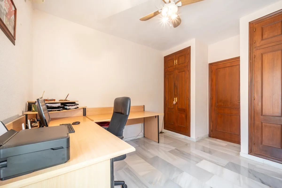 035c4817-52ca-4f86-8c7b-da6067c2e381