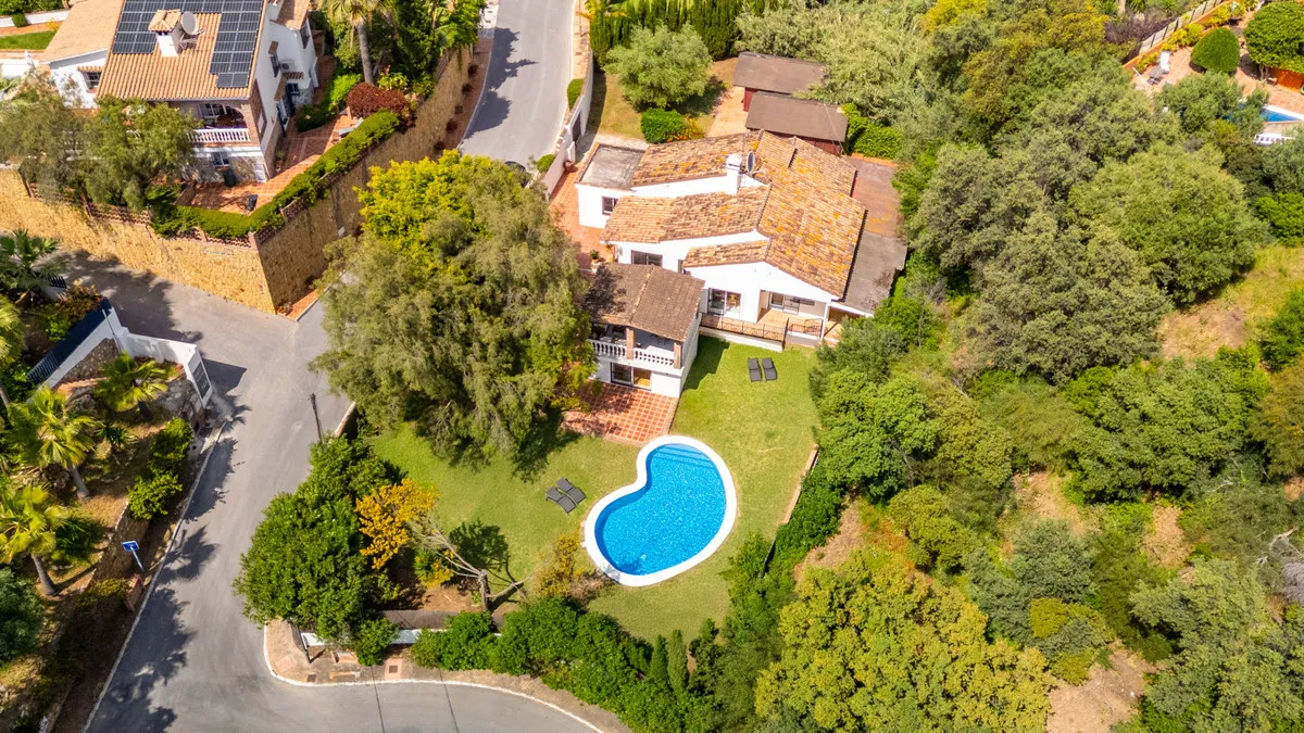 118774ed-75fc-4f65-94f5-7b1243f7479d