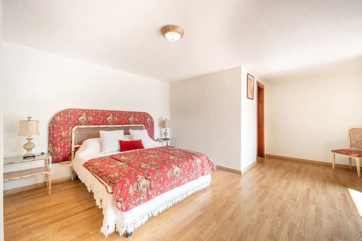 15d3e4e4-7073-41e8-9ba8-a188701689b5