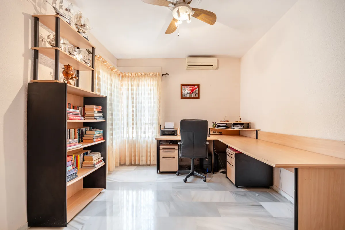 19a7eba4-d0e0-4142-bf59-969120d49146