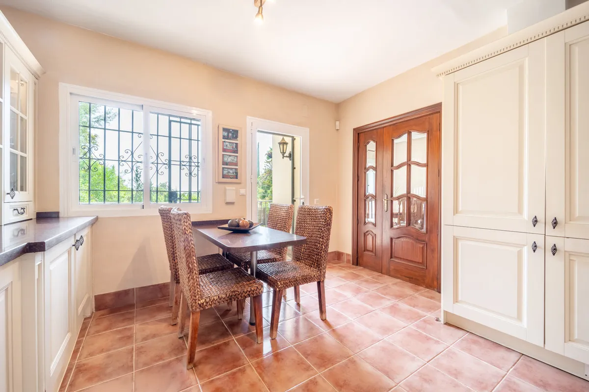 67a0b702-9508-40af-8585-37a5a38ead26