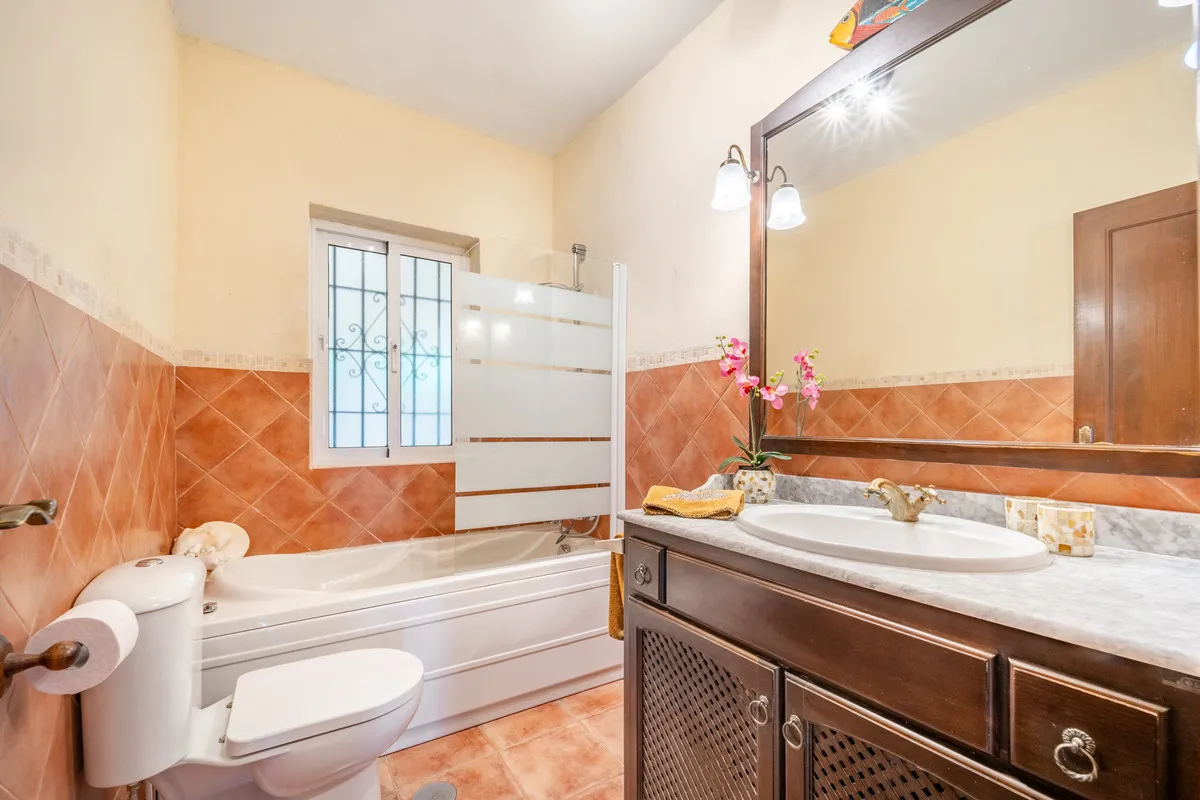 8d6c51e7-368d-4408-85c6-418f11dbfd05