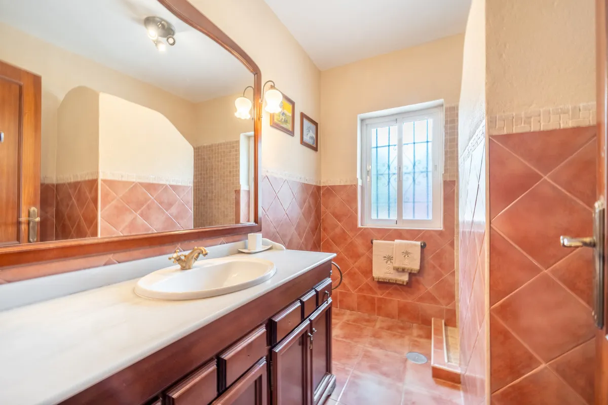 9f12772a-196c-4842-9ba8-ed0b766e9545