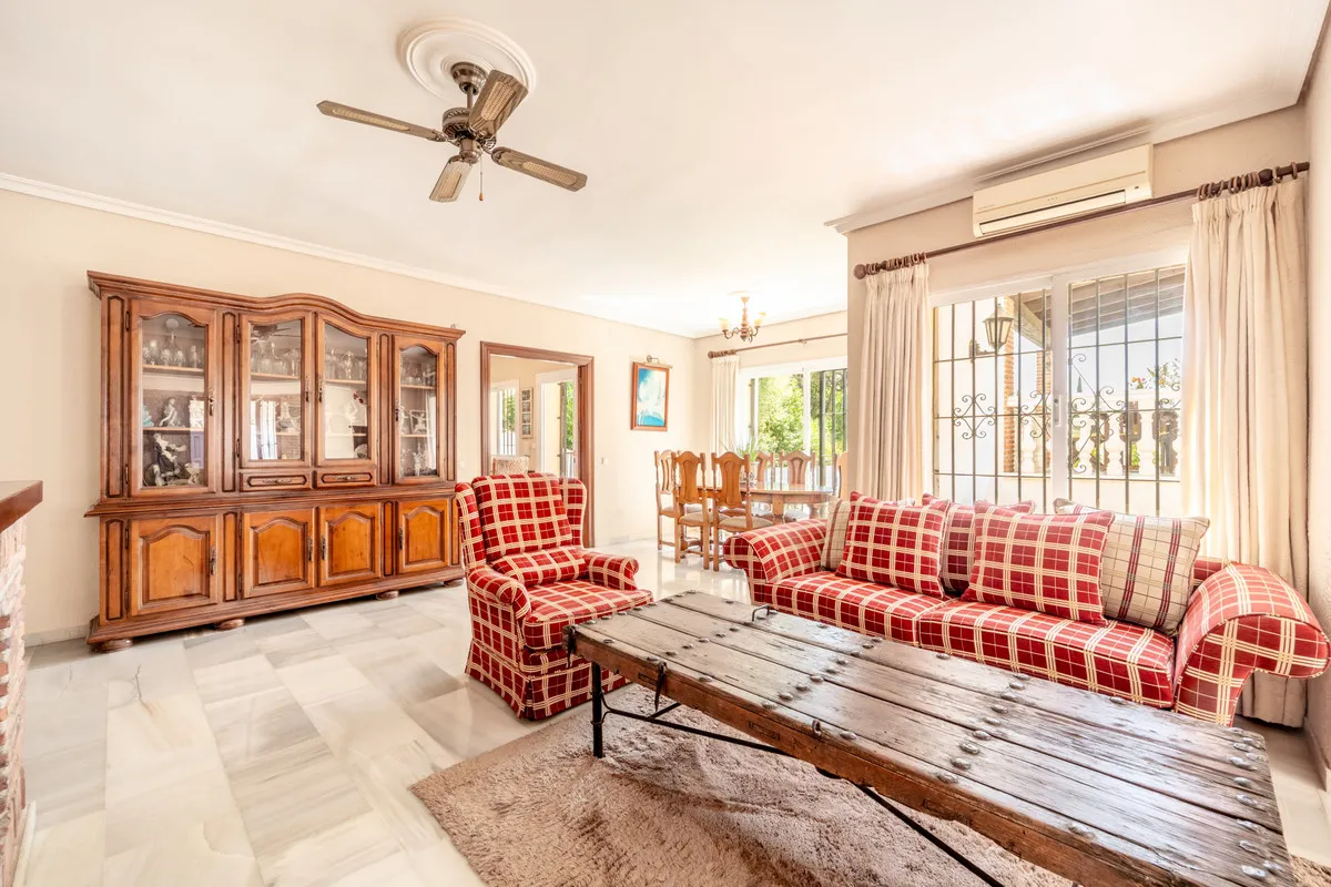 f11d6d93-02f1-45fe-a6fc-90abdedf4908