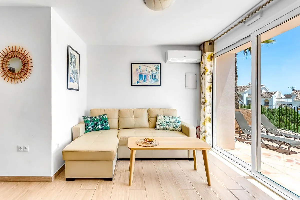 00ec4e80-6749-412a-a820-573eb45e2f7c